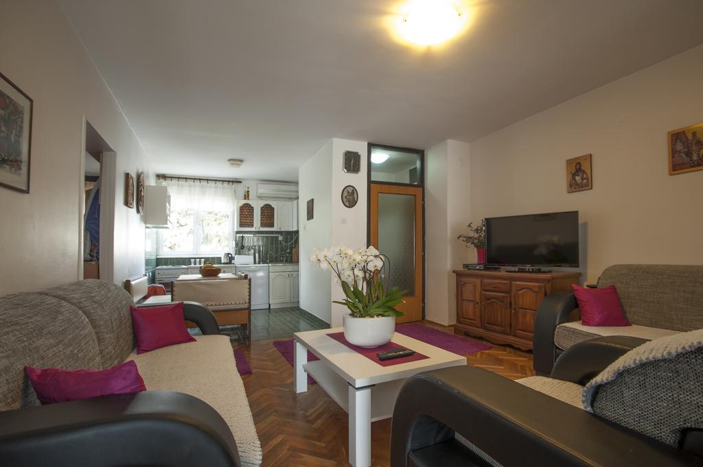Mina Apartment Budva